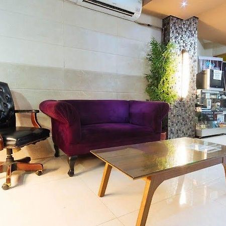 Sir William'S Hotel Кесон-Сити Экстерьер фото